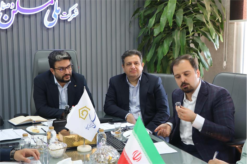 برگزاری جلسه پایش پروژه «ملینا کیش» با هدف بررسی روند پیشرفت و رفع موانع اجرایی با حضور اعضاء هیئت مدیره