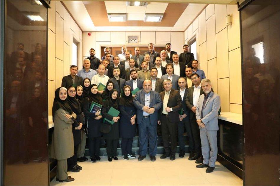نشست هم‌اندیشی مدیران روابط‌عمومی‌های بانک ملی ایران،هلدینگ آینده پویا و شرکت های تابعه